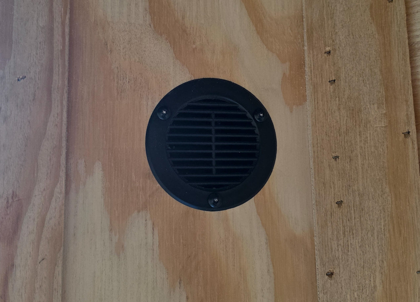 8.5x18 Indigo Enclosed Trailer Hybrid V-Nose with Roof (2)5,200LB Axles Enclosed Vent 