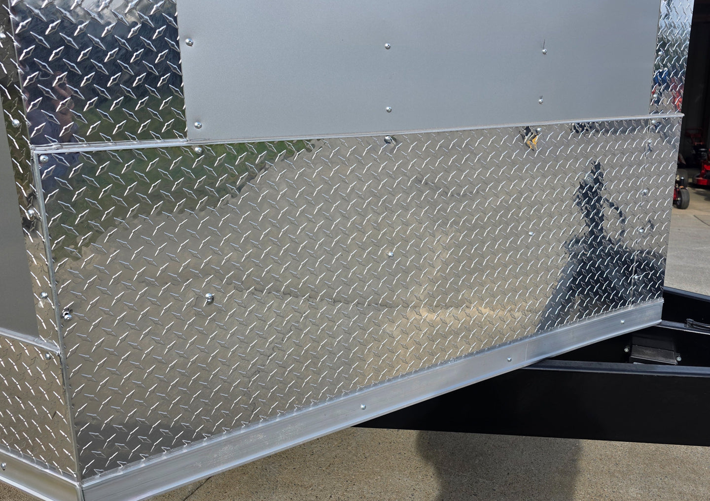 8.5x22 Hybrid Deckover Enclosed Trailer (2) 5200lb Axles Silver ATP Trim