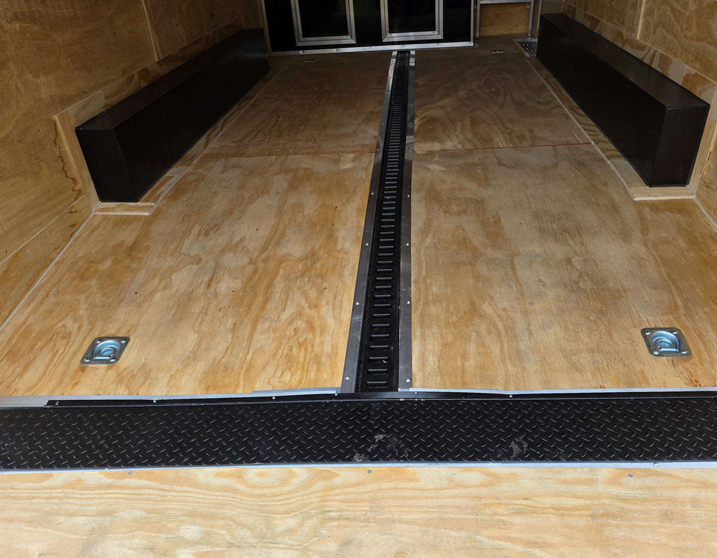 8.5X26 Gooseneck Enclosed Trailer with 9' Interior (3) 7,000lb Axles E-Track Down Center 