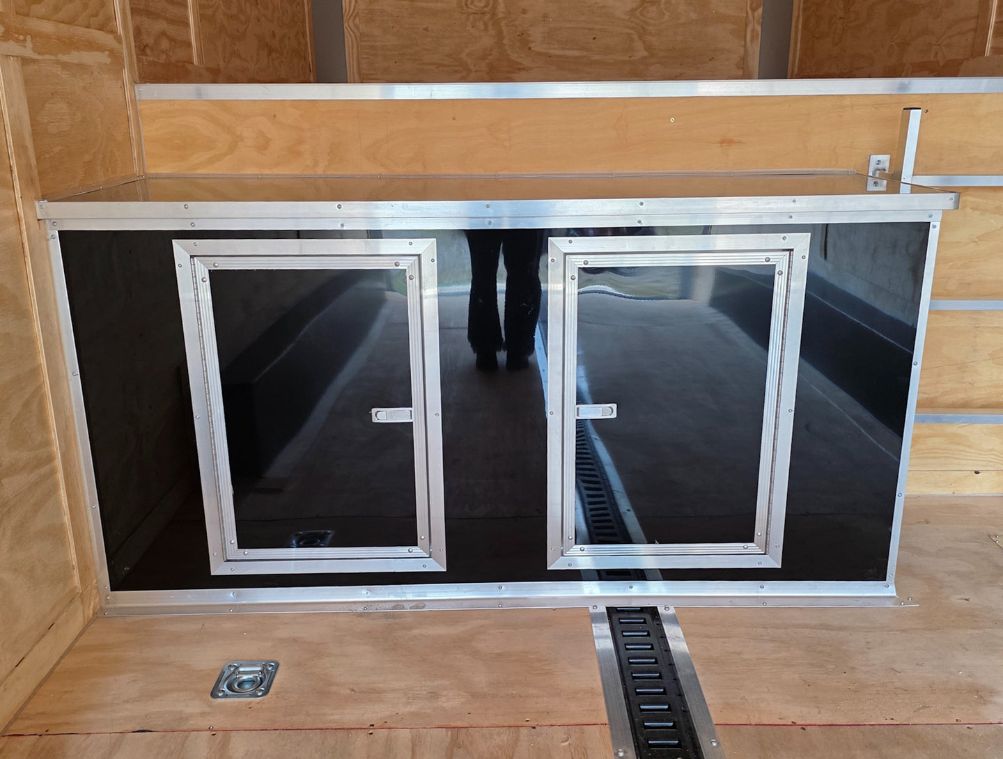 8.5X26 Gooseneck Enclosed Trailer with 9' Interior (3) 7,000lb Axles Front 2 Door Cabinet 