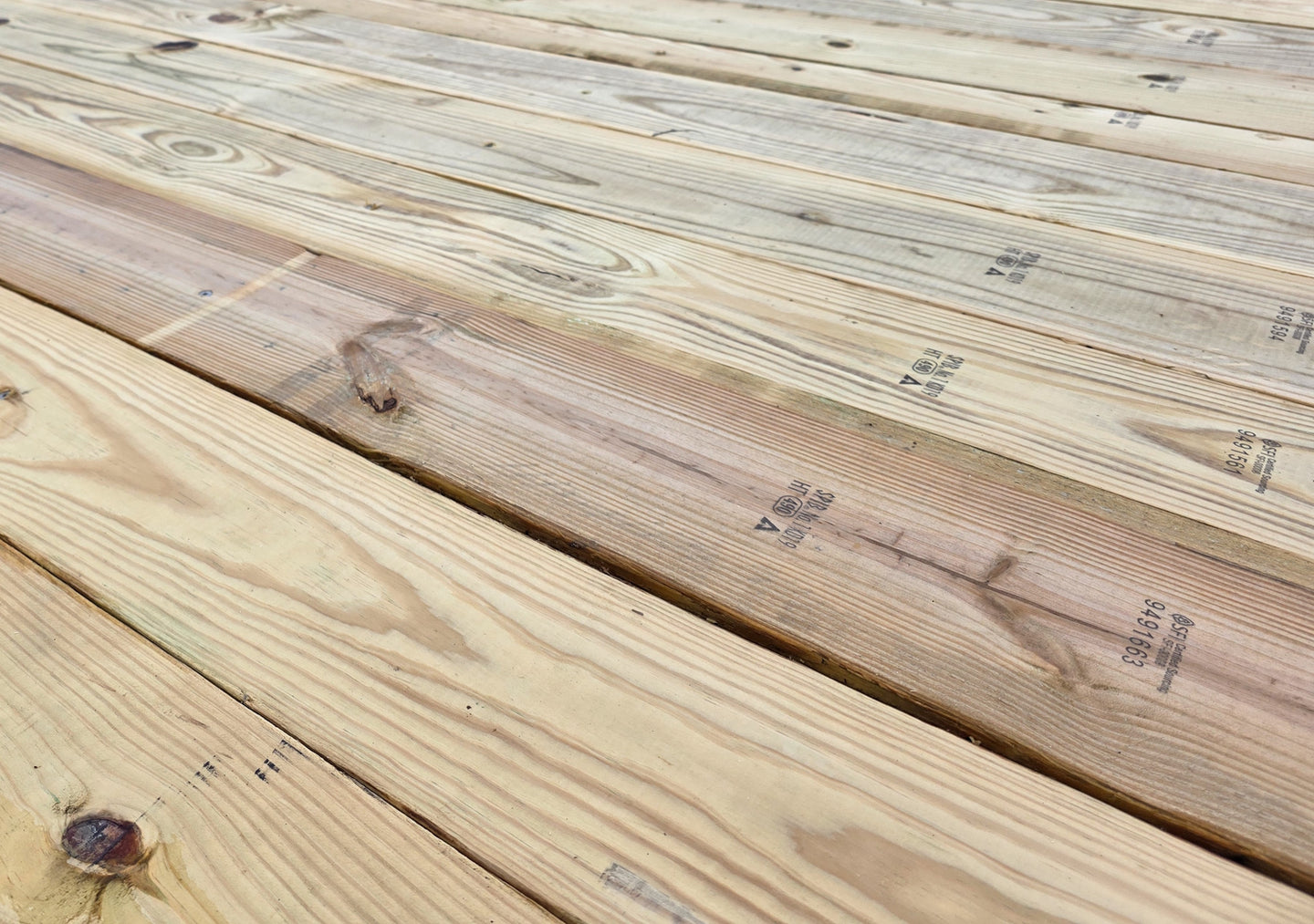 8.5x24 Deckover Tilt Trailer (2) 7,000K Axles Deck