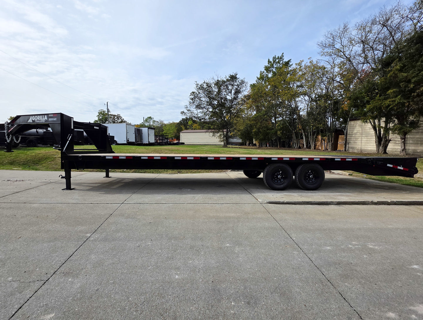 8.5x30 IBeam Gooseneck Deckover Trailer (2) 7K Axles King Kong Ramps 14K GVWR - SLE Equipment - 5