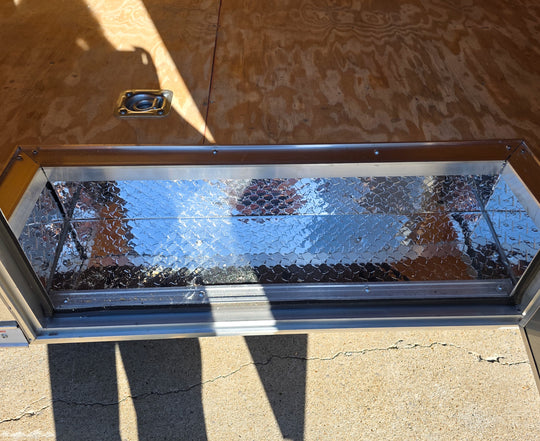 8.5x30 Charcoal V-Nose Hybrid 9.5 Interior (2) 7000LB Axles Enclosed Step