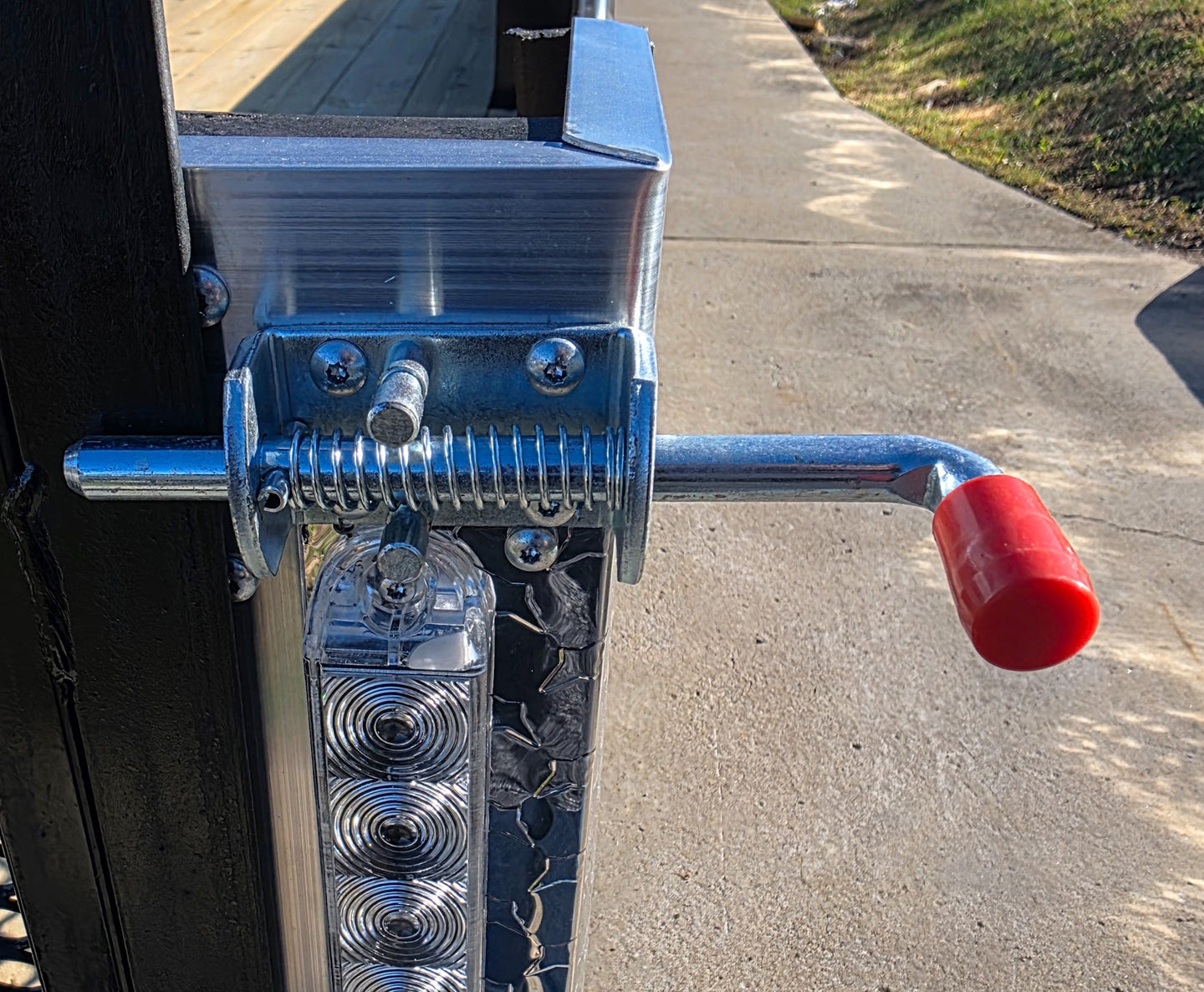 8.5x30 Charcoal V-Nose Hybrid 9.5 Interior (2) 7000LB Axles Gate Spring Latch