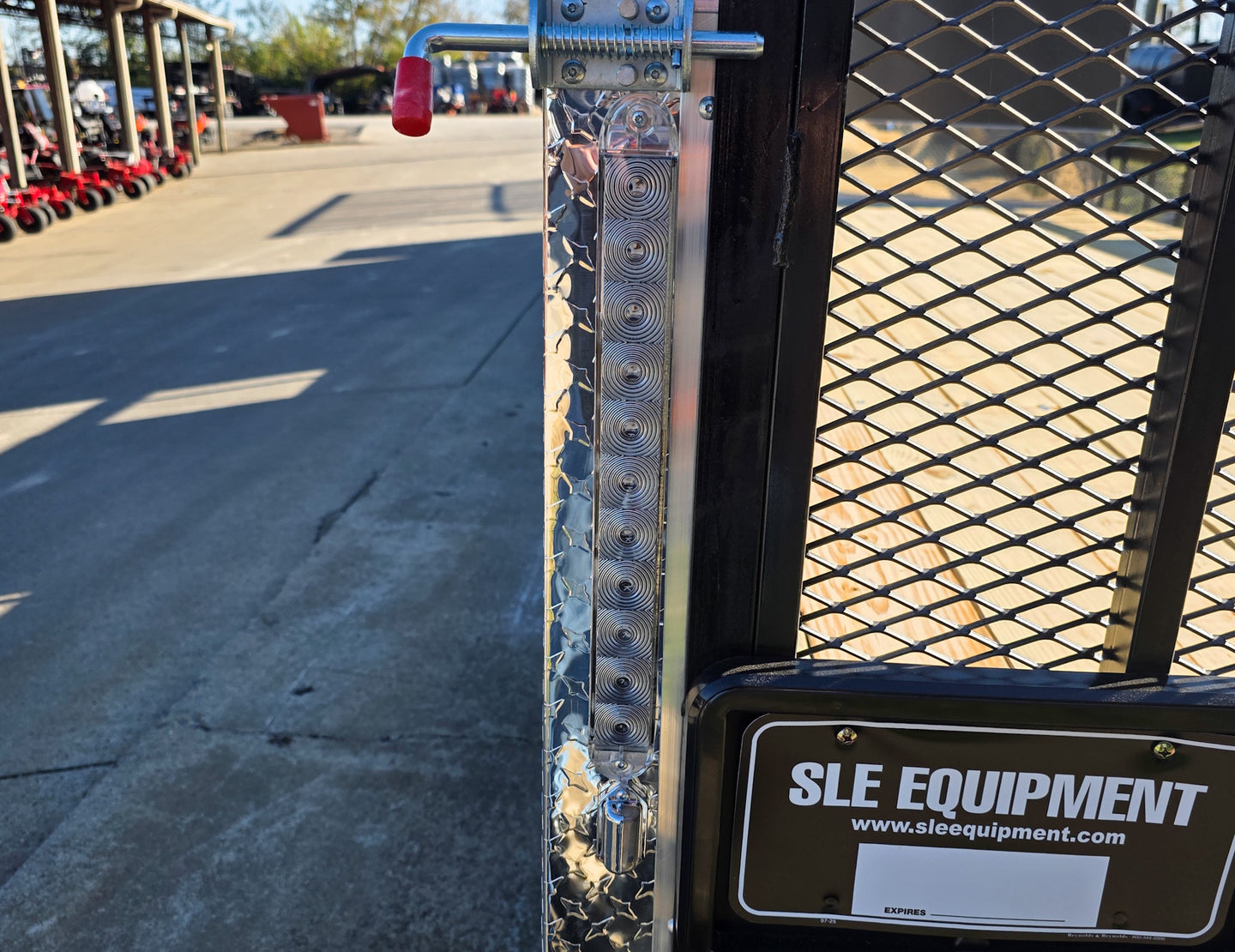 8.5x30 Charcoal V-Nose Hybrid 9.5 Interior (2) 7000LB Axles LED Brake Light 