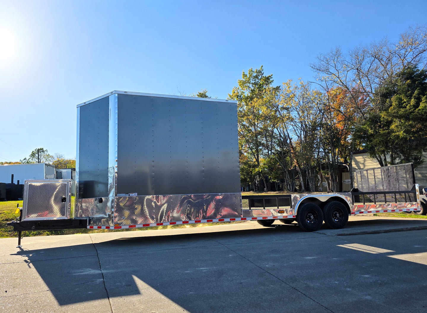 8.5x30 Charcoal V-Nose Hybrid 9.5 Interior (2) 7000LB Axles Left Side 