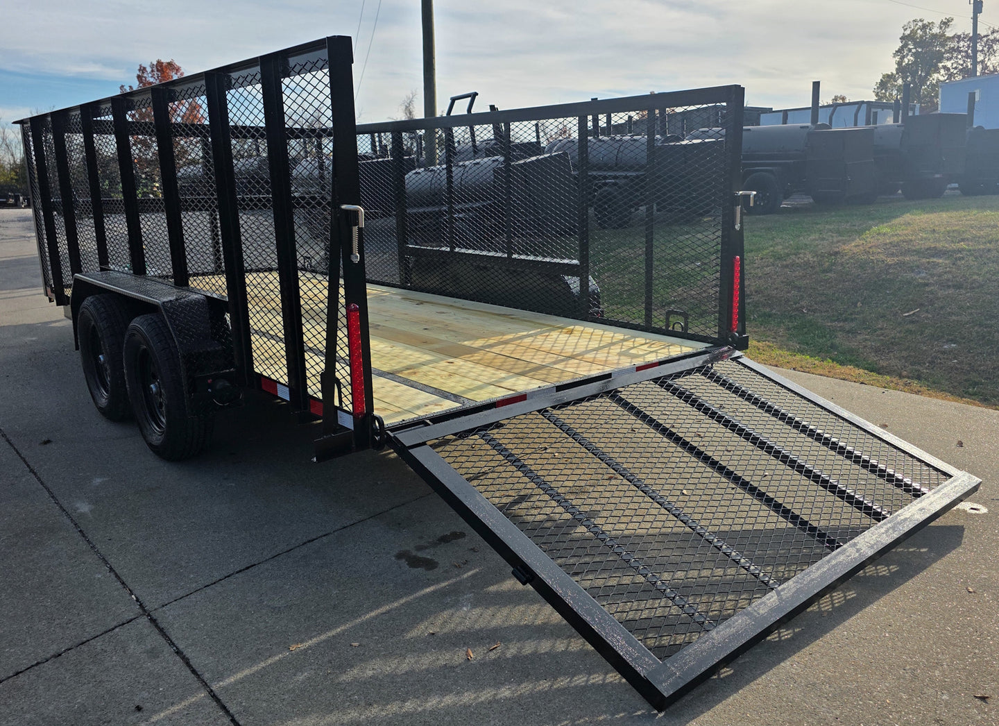 6.4x16 Utility Trailer Straight Deck 4ft Mesh Sides with Basket (2) 3,500lb Axles - SLE Equipment - 9