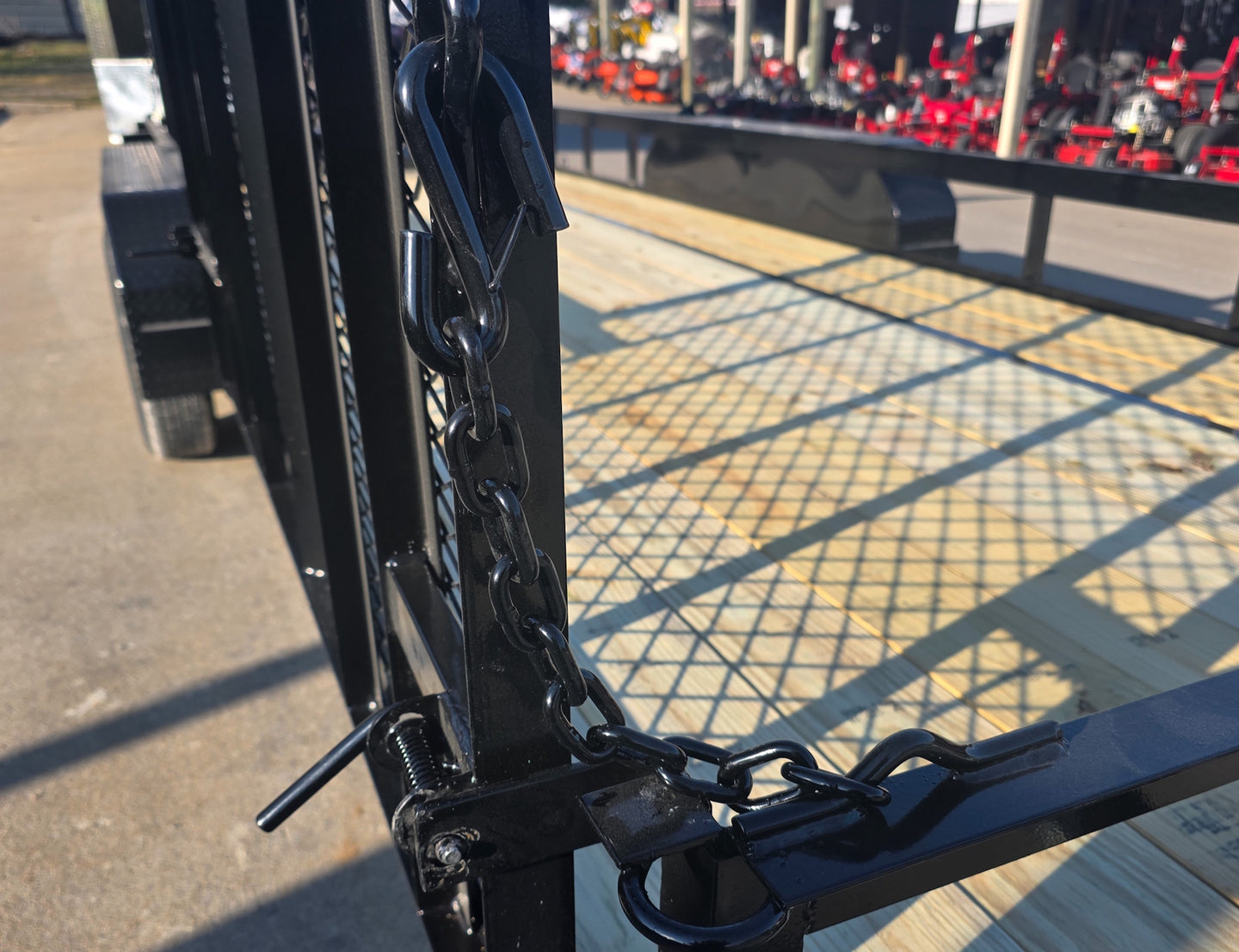 6.4x18 Straight Deck Utility Trailer with Side Gate (2) 3,500lb Axle Front Gate Chain