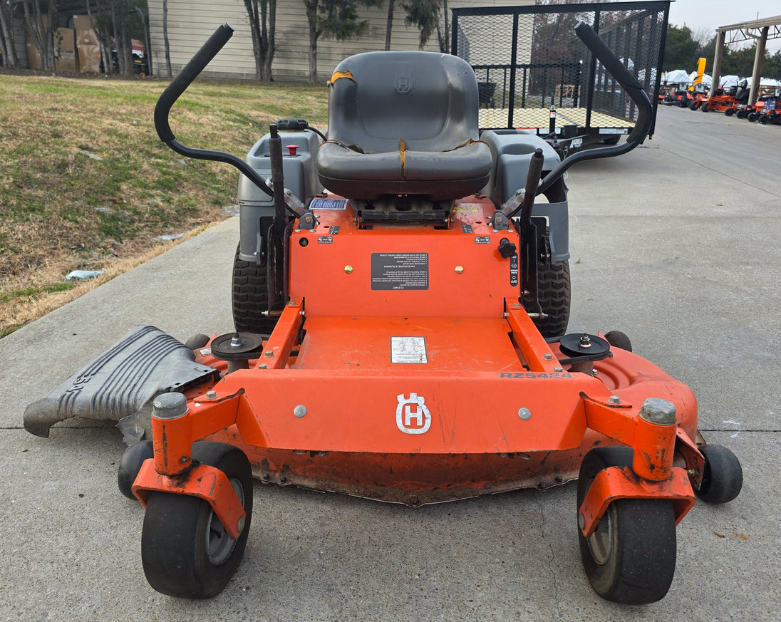 Used- RZ5424 54' Zero Turn Mower 54' 24HP KOH Front 