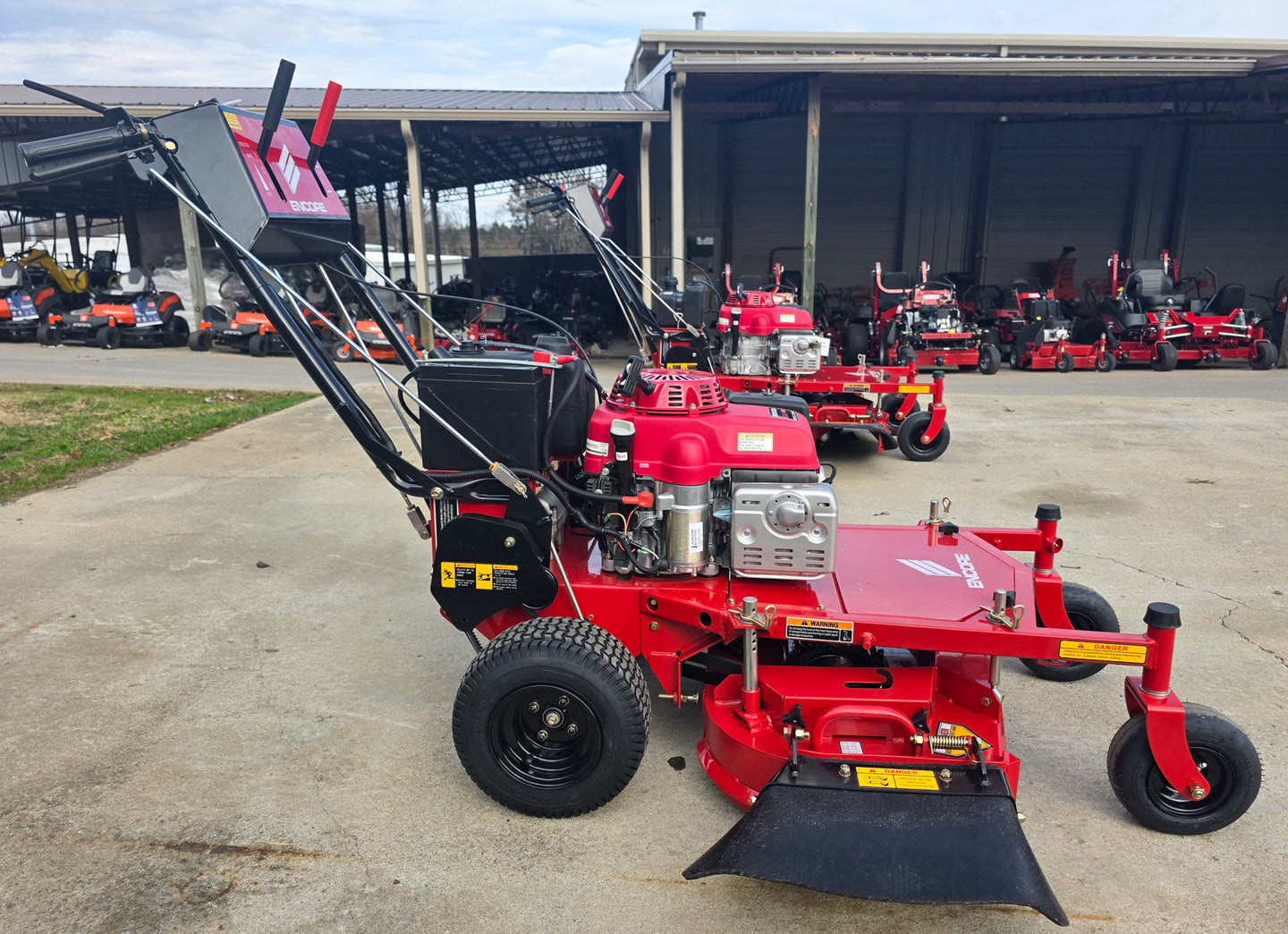 Encore EW32X11HDE Walk Behind Mower 10.5HP GX390 Honda Right Side 