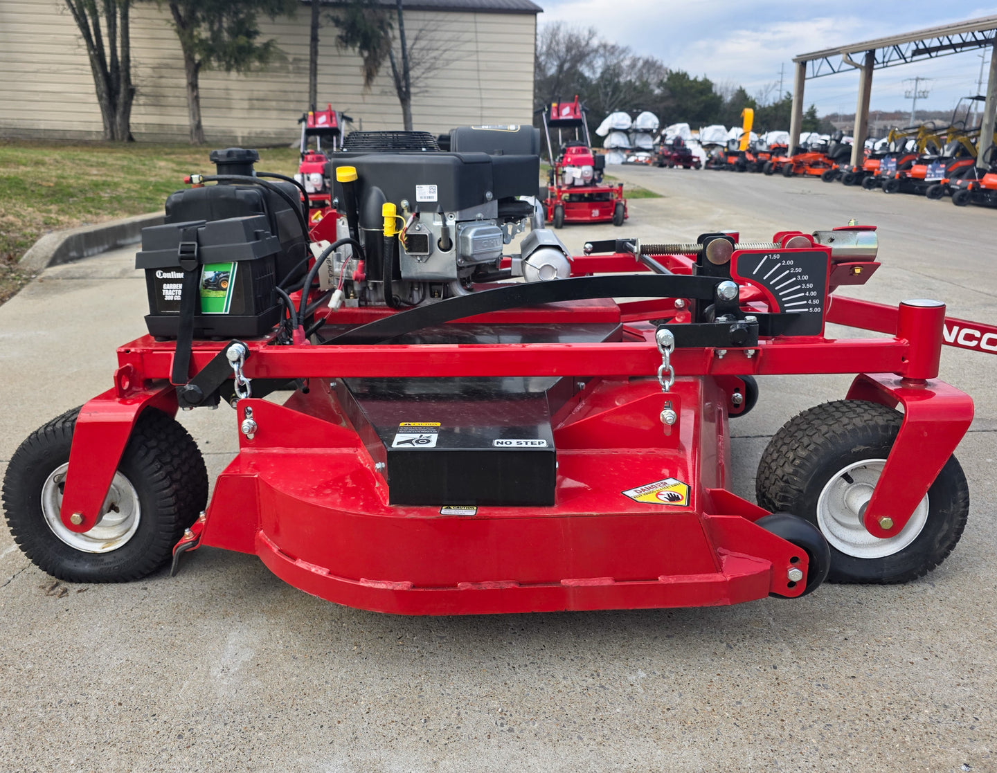 Encore ET72CT724RD 72' Rear Discharge Pull Behind Tracer 22HP Briggs Right Side 