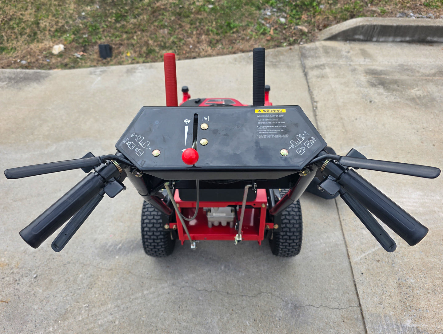 Encore EW32X11BS Walk Behind Mower 10.5HP Briggs Handle Controls 