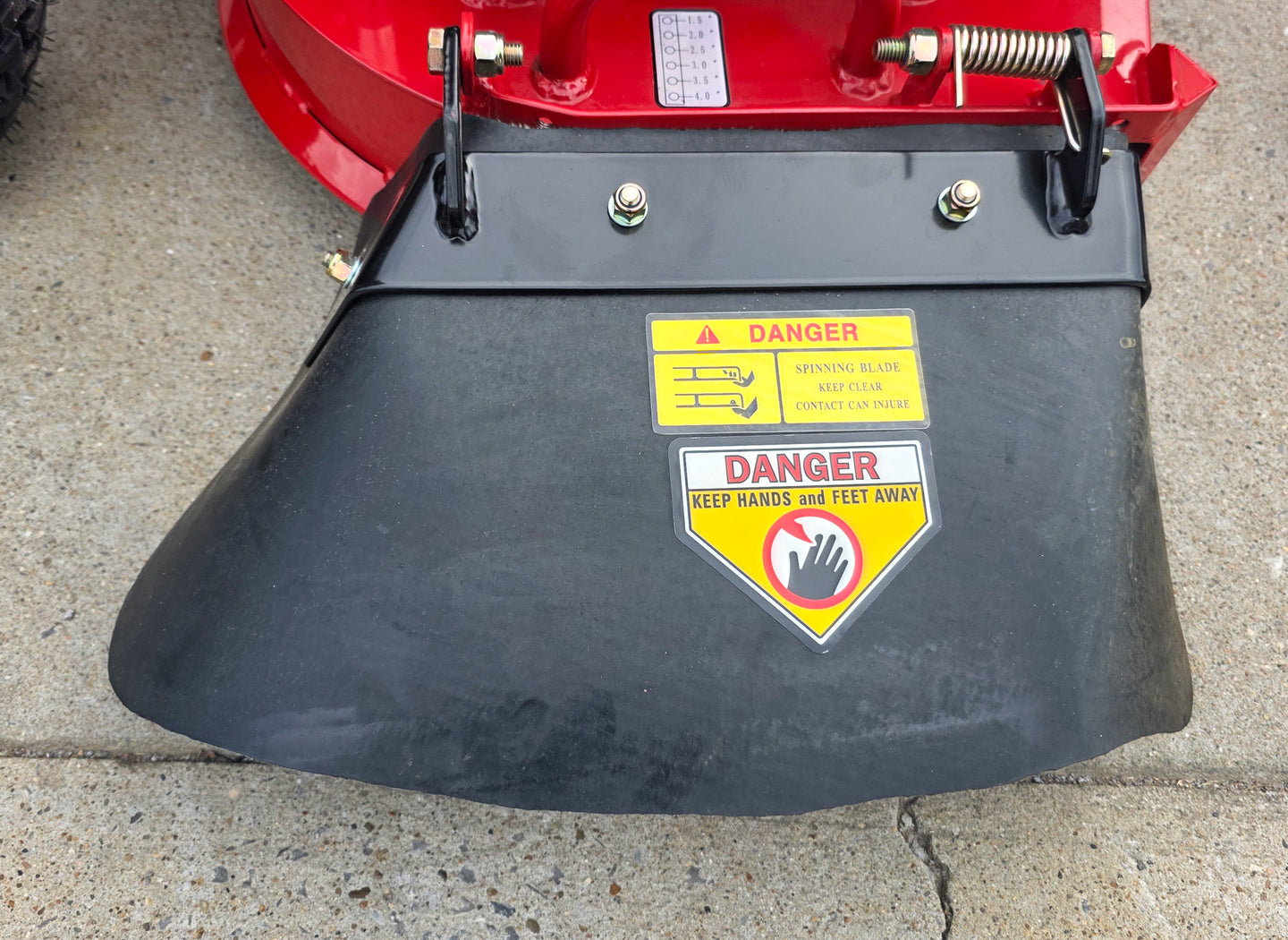 Encore EW32X11BS Walk Behind Mower 10.5HP Briggs Chute