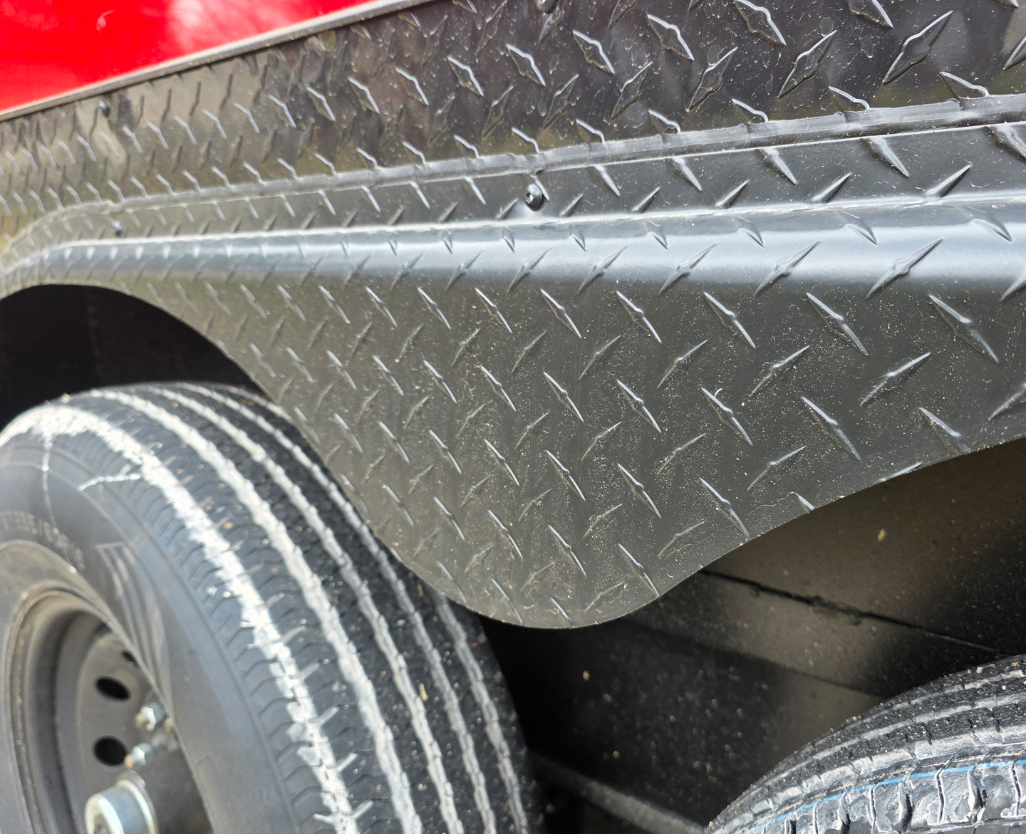 8.5x42 Red Gooseneck Enclosed Trailer Generator Cage with Rear Gullwing (3) 7000k Axles Teardrop Fenders