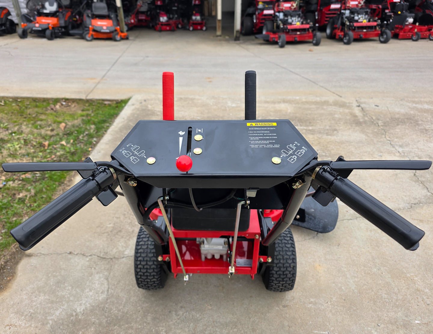 Encore EW32X11HD Walk Behind Mower 10.5HP GXV 340 Honda Handles/ Controls