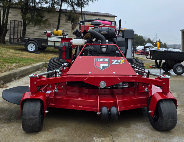 Ferris 5902216 SRS Z3X Soft Ride Stand-On Mower 40HP Vanguard Front 