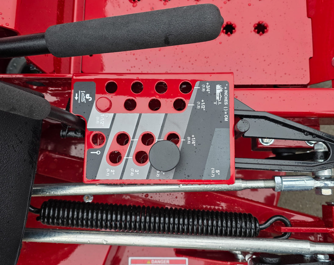 Ferris 5902064 60" ISX3300 Zero Turn Mower 40HP Vanguard Big Block Cutting Height Adjustment 