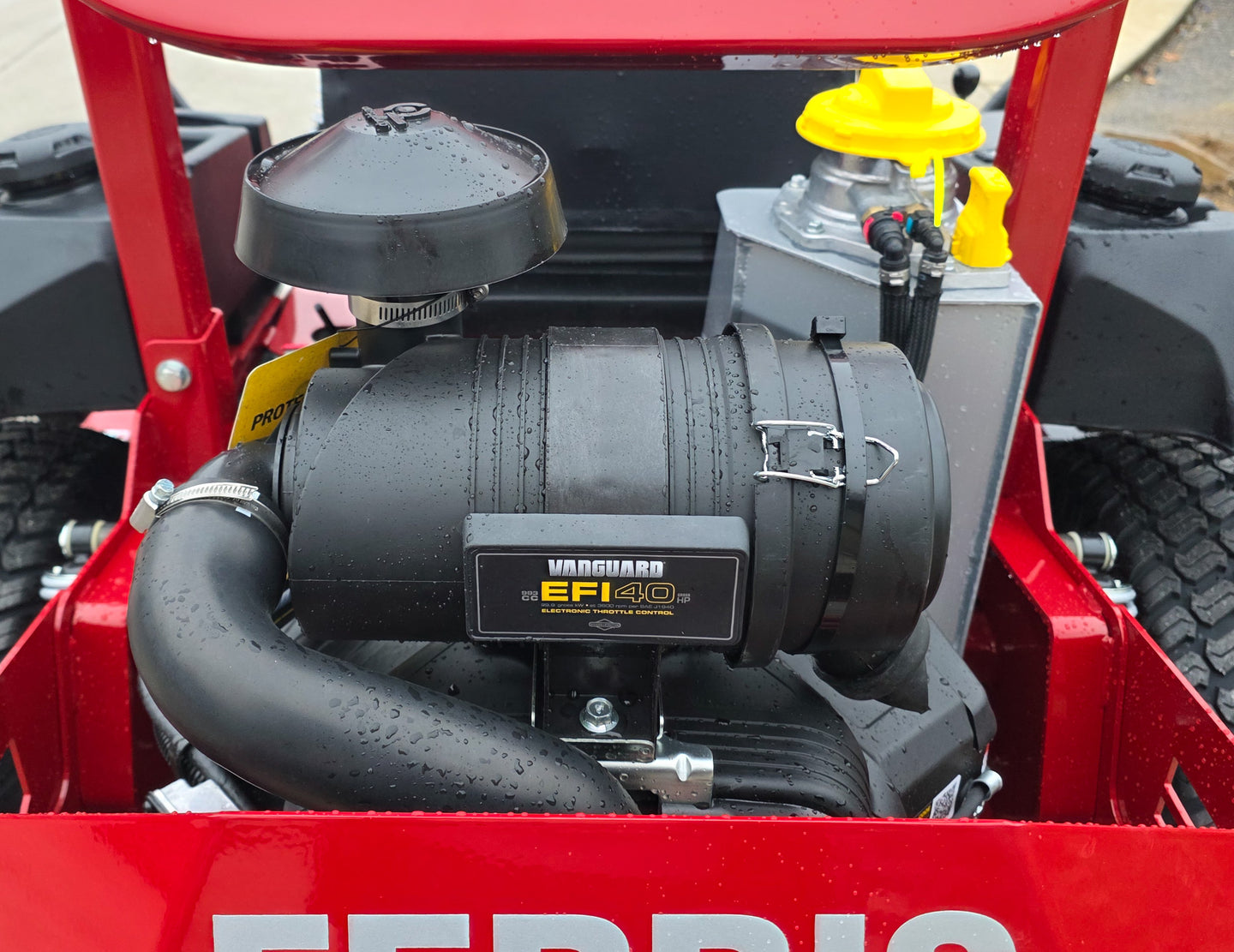 Ferris 5902064 60" ISX3300 Zero Turn Mower 40HP Vanguard Big Block Engine