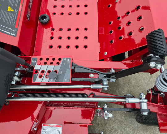 Ferris 5902172 ISX800 60" Zero Turn Mower 27HP Briggs EFI ETC OilXtend Cutting Height Adjustment 