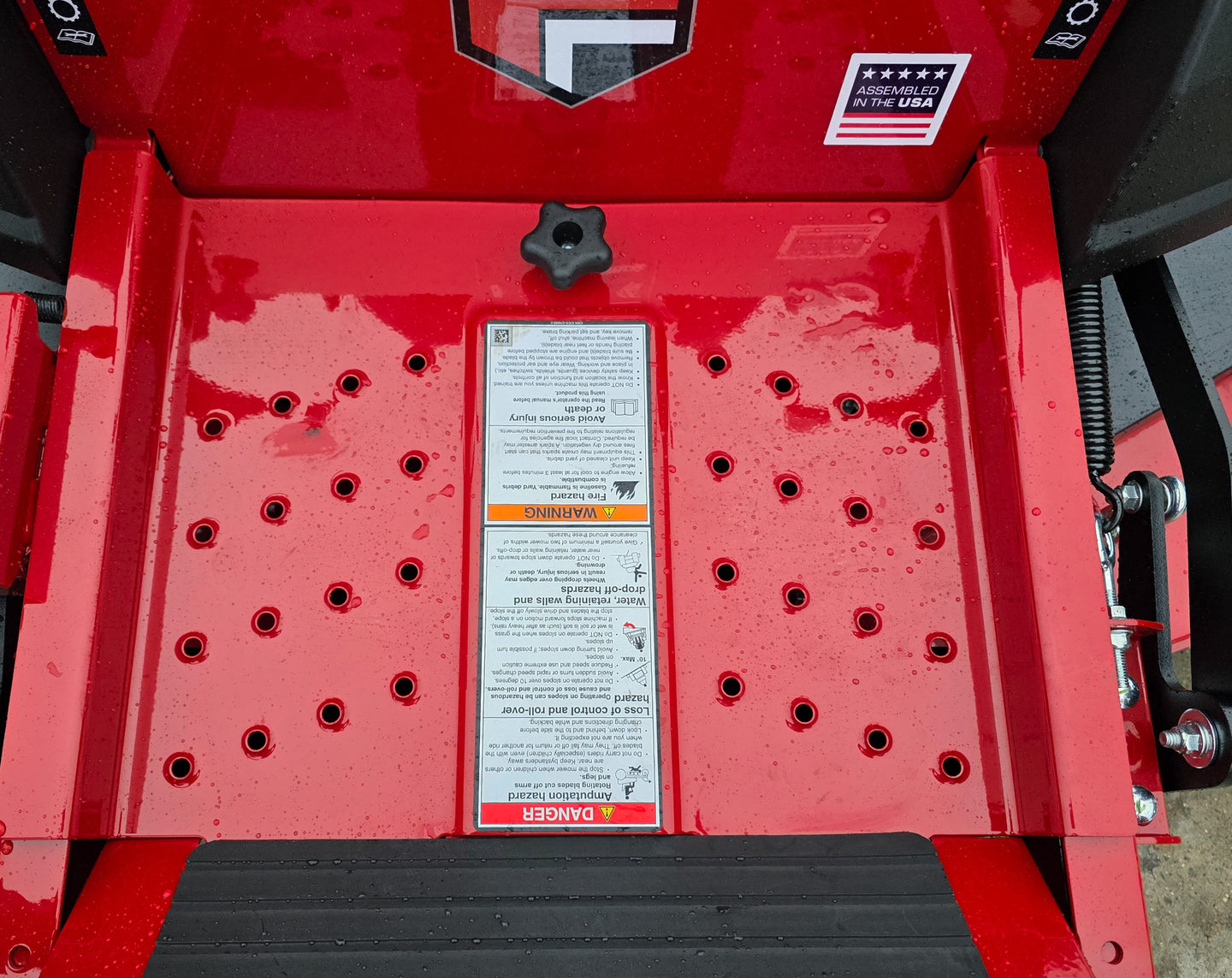 Ferris 500S 5902056 61" Zero Turn Mower 24HP Kawasaki Flip Up Panel 