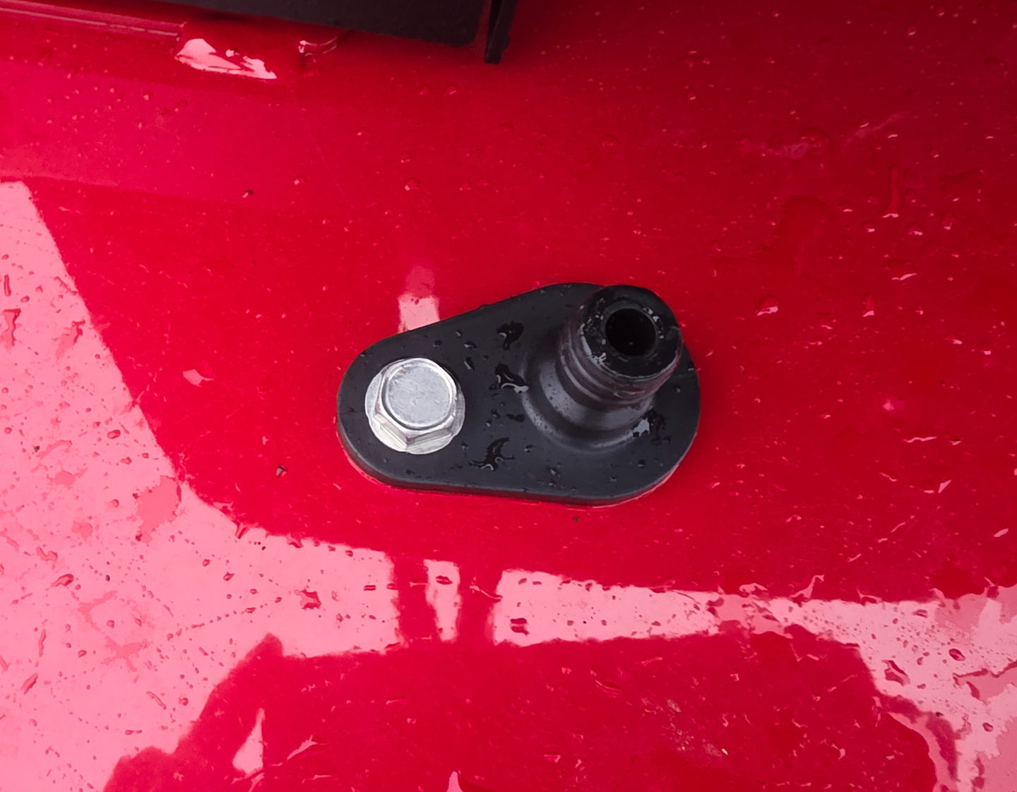 Ferris 300R 5902205 Zero Turn Mower 42″ 21.5HP KAW Deck Spout for Cleaning 