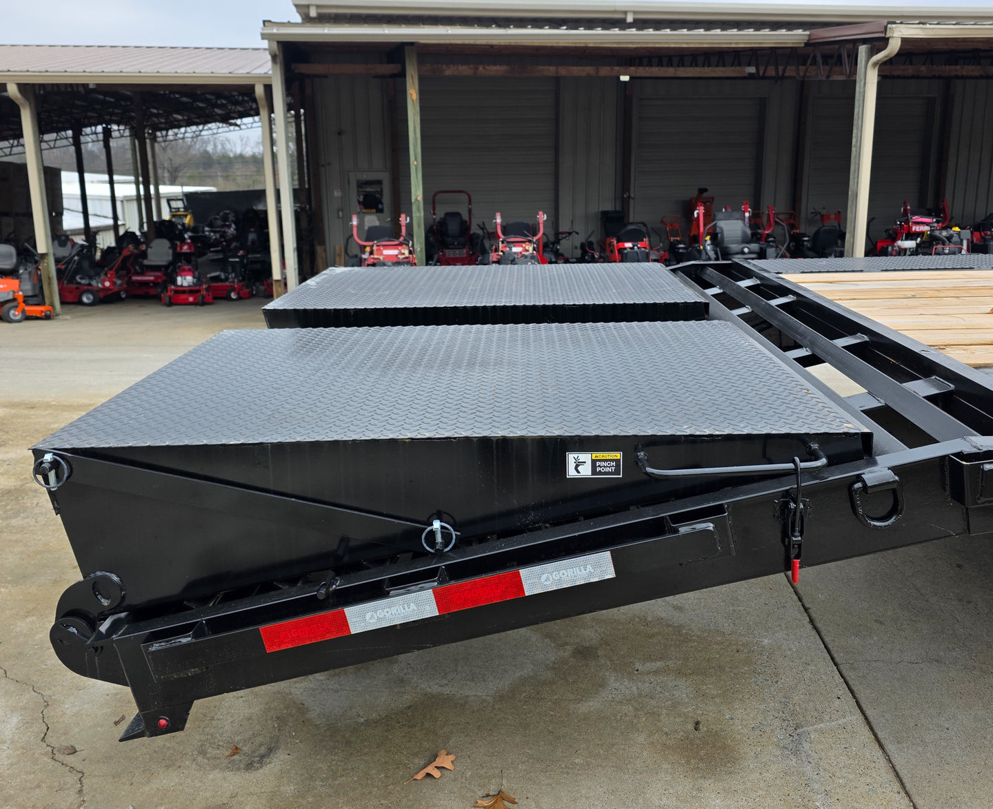 8.5x30 Gooseneck Deckover Dovetail Trailer (2) 10K Axles King Kong Ramps 20K GVWR Rear Right Ramps 