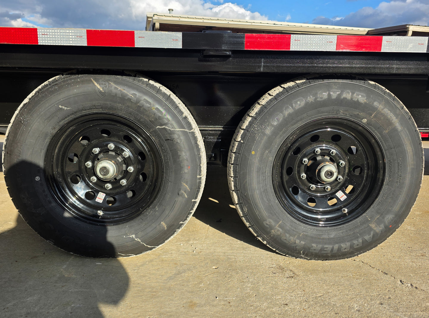 8.5x30 IBeam Deckover Trailer Dovetail (2) 7K Axles King Kong Ramps 14k GVWR Tires