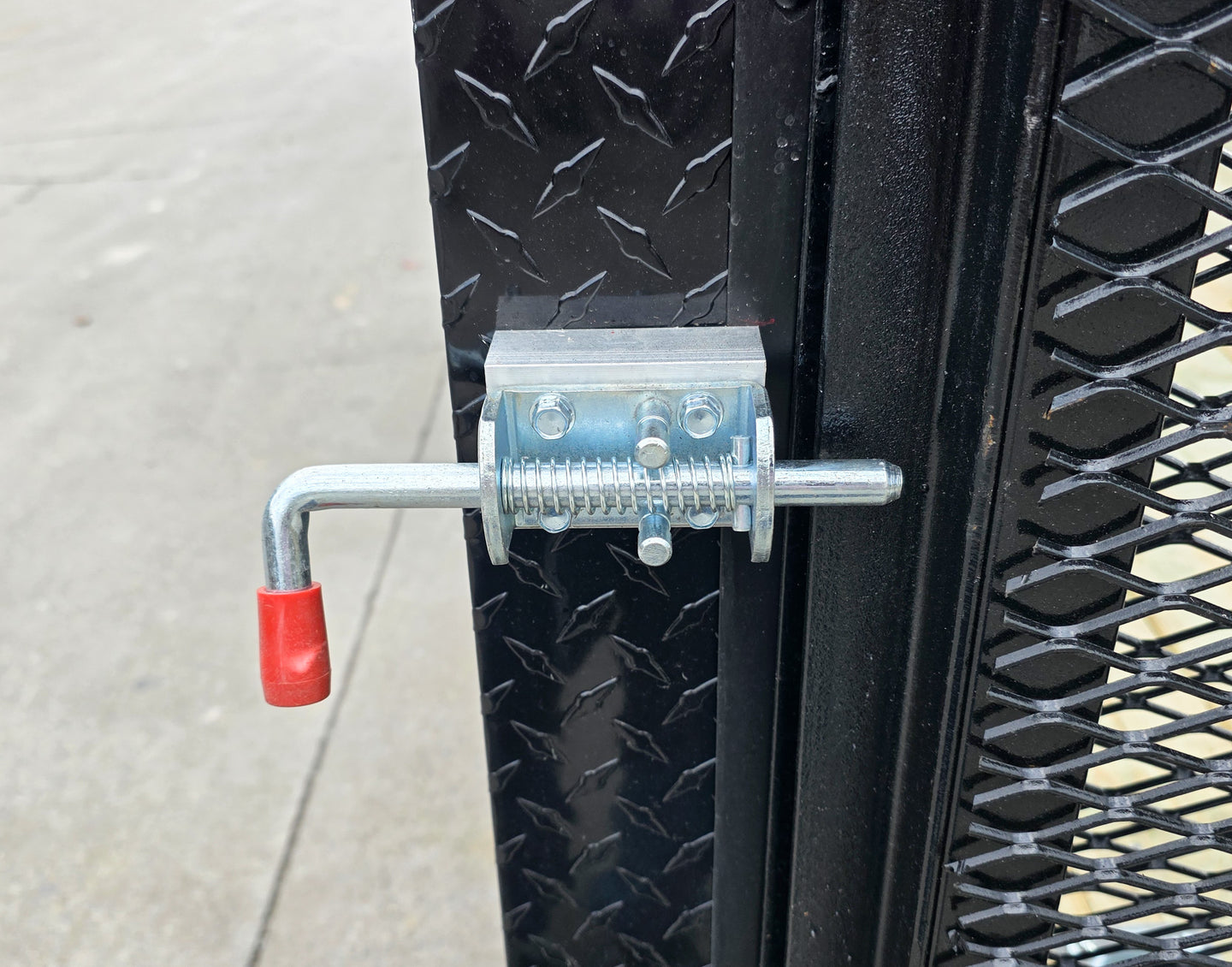 8.5x24 Black Hybrid Enclosed Trailer (2) 5,200lb Axles 10K GVWR Gate Spring Latch