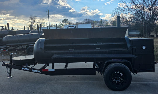 330 GAL Smoker Single Door With CounterWeight with Double Racks and Charkettle Left Side Door Open