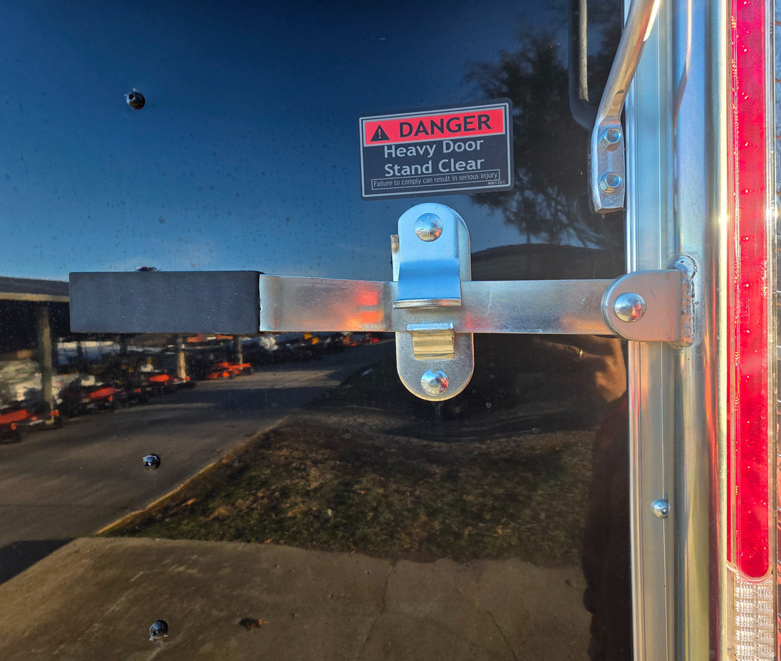 8.5x34 Black Flat Nose Enclosed Trailer (3) 5200lb Axles Ramp Lock