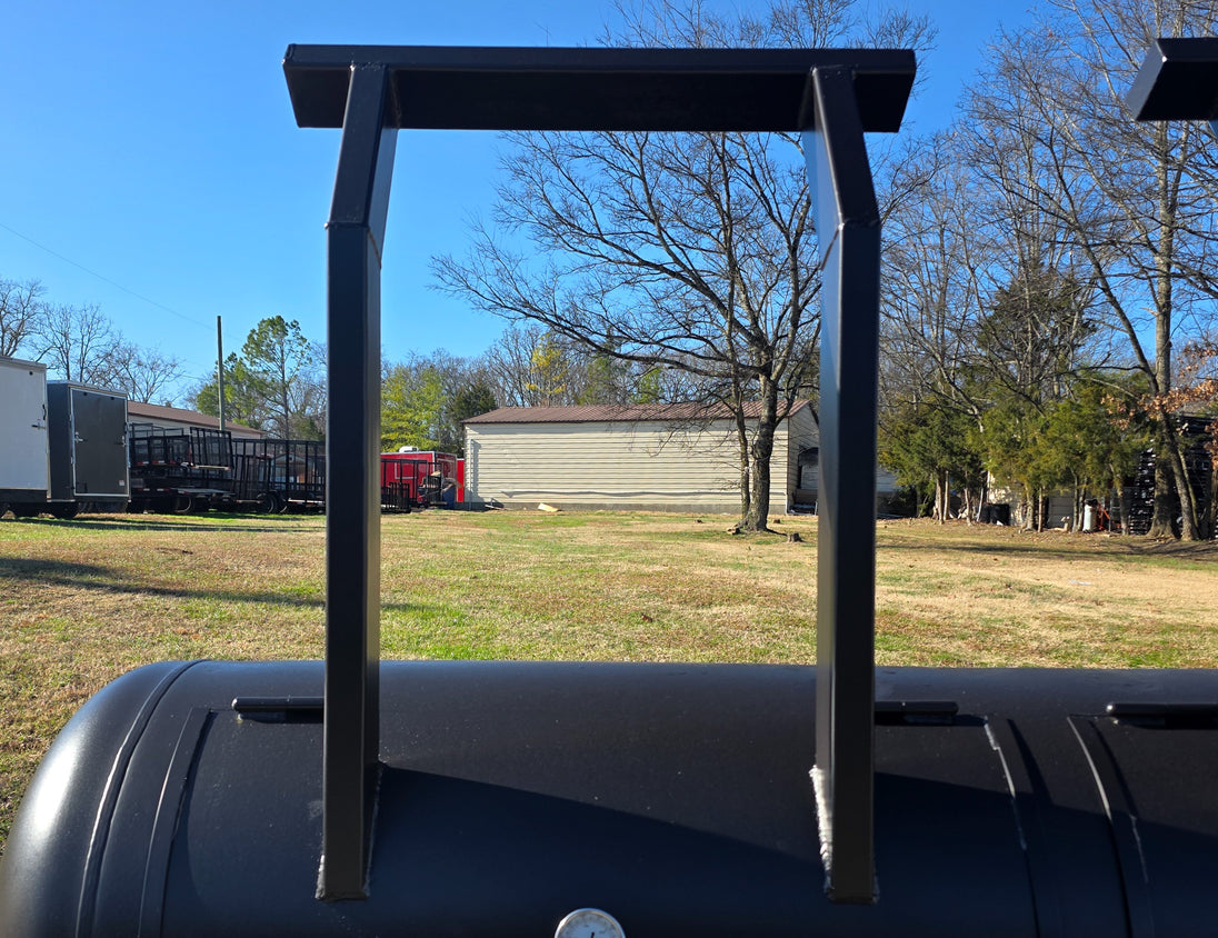 330 Gal Smoker Two Door with Counter Weights and Double Racks Single Door Counter Weight 