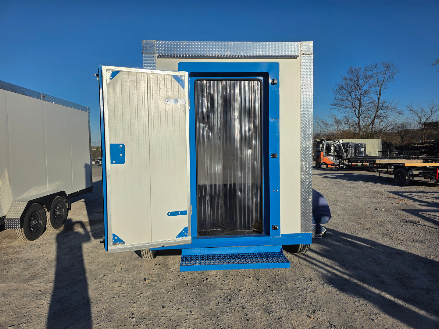 Custom 7' X 12' White Refrigerated Cooler and Freezer Trailer (Includes Generator) - SLE Equipment - 6