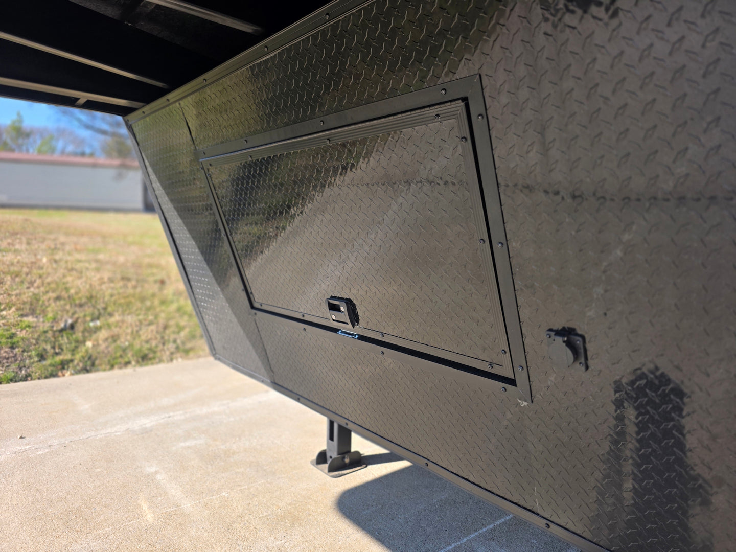 8.5' X 32' Gooseneck Hybrid Enclosed Trailer 16' Porch With fold out gate 14k GVWR - SLE Equipment - 26