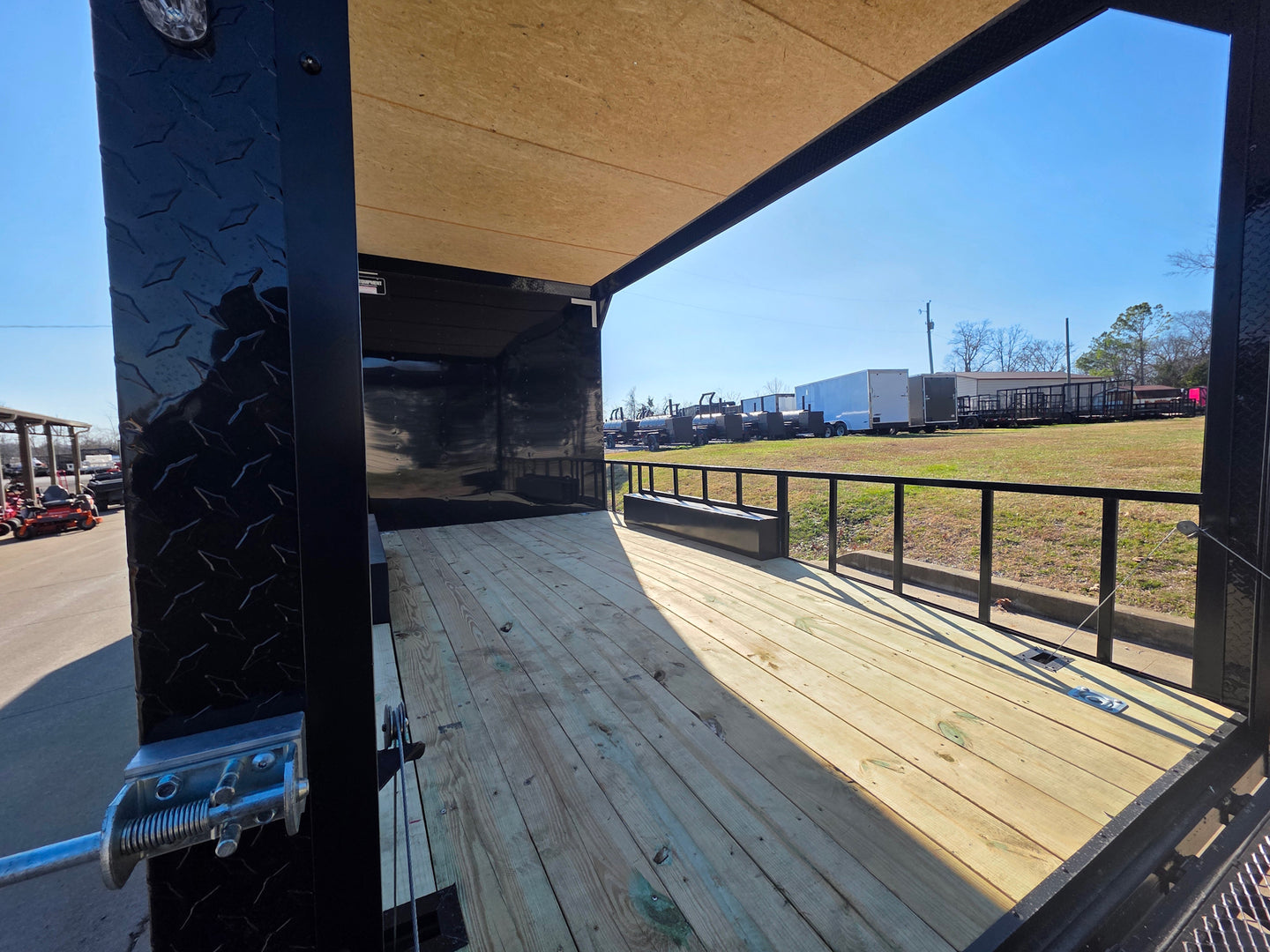 8.5' X 32' Gooseneck Hybrid Enclosed Trailer 16' Porch With fold out gate 14k GVWR - SLE Equipment - 14