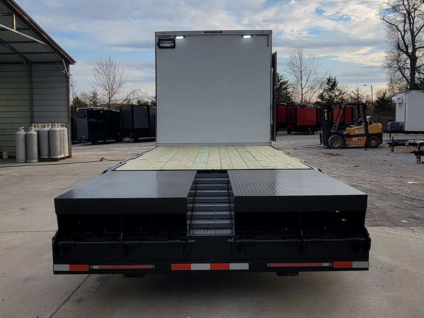 8.5' X 38' Custom Gooseneck Hybrid Equipment and Toy Hauler Trailer - SLE Equipment - 9
