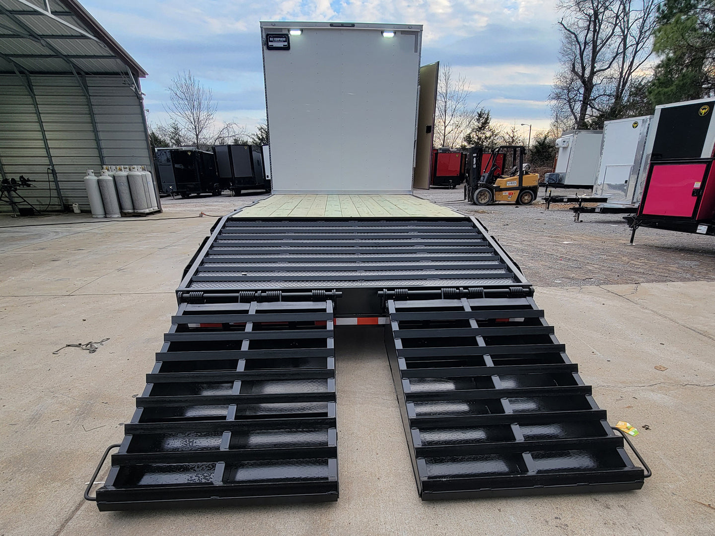 8.5' X 38' Custom Gooseneck Hybrid Equipment and Toy Hauler Trailer - SLE Equipment - 30