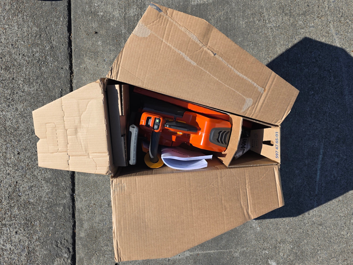 Husqvarna T540iXP 16" Chainsaw Battery Powered (Tool Only) - SLE Equipment - 2