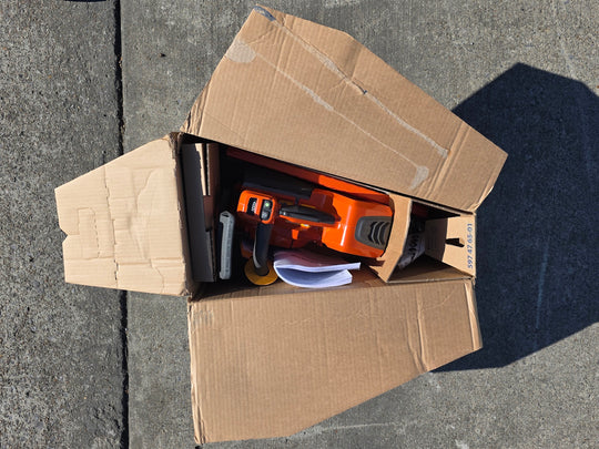 Husqvarna T540iXP 16" Chainsaw Battery Powered (Tool Only) - SLE Equipment - 2