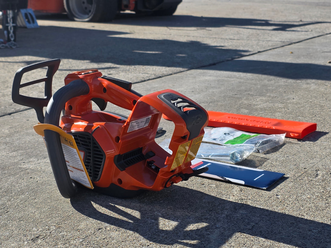 Husqvarna T540iXP 16" Chainsaw Battery Powered (Tool Only) - SLE Equipment - 7