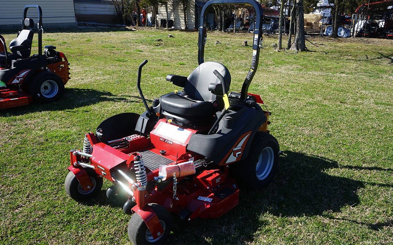 ISX2200 52" 26 HP