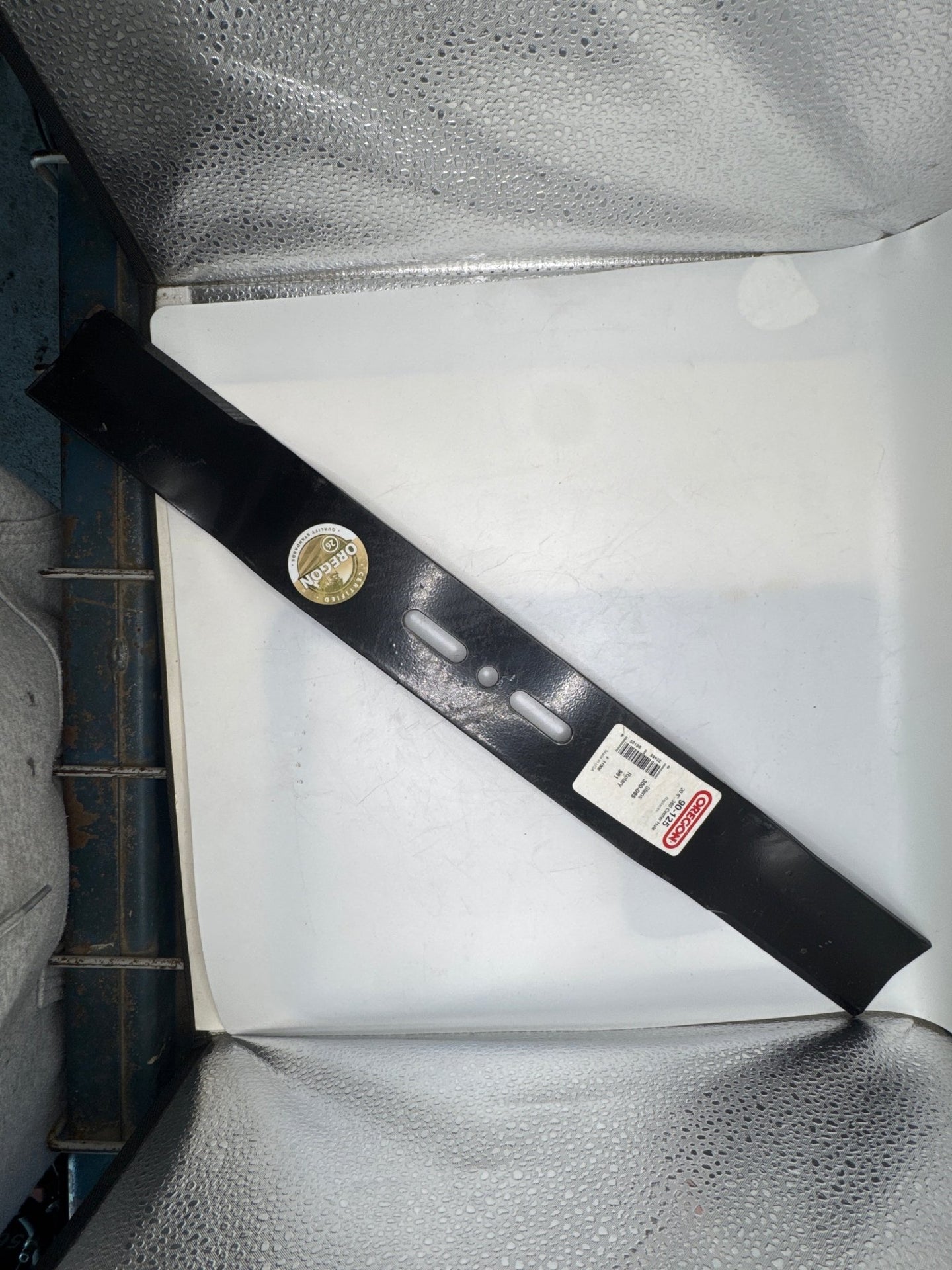 Oregon 90 - 125 HIGH LIFT UNIVERSAL BLADES FOR ZERO TURN MOWER - SLE Equipment - 2