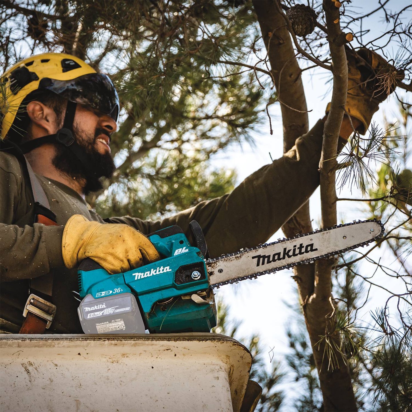 Makita XCU09Z 18V X2 (36V) LXT Lithium‑Ion Brushless 16" Top Handle Chainsaw - Tool Only - SLE Equipment - 16