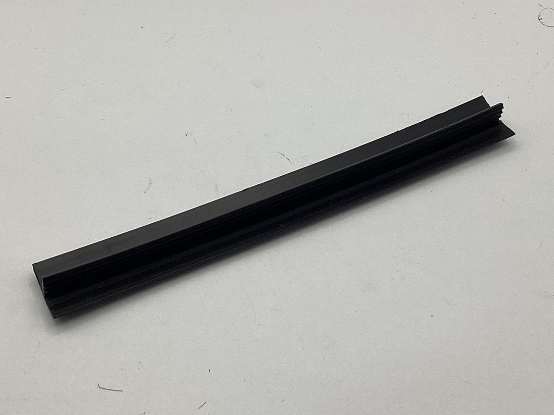 Briggs and Stratton 84010399 TRIM, FRONT COWL (B0158) - SLE Equipment - 1
