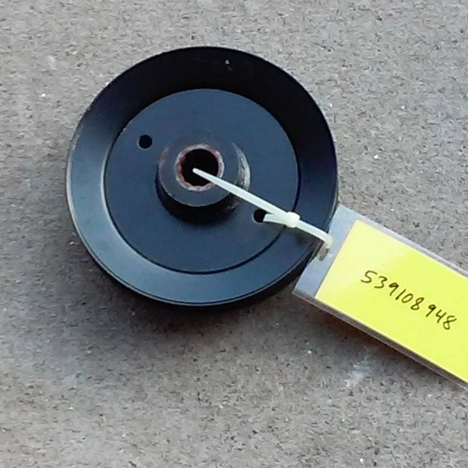 Husqvarna 539108948 61 inch Hex Double Stacked Pulley Top
