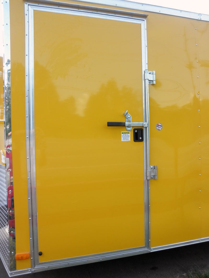 Concession Trailer 8.5'x16' Yellow White Background