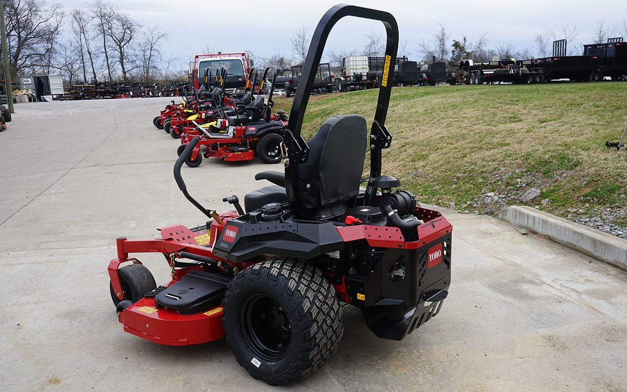 Toro 2000 Series Zero Turn Mower