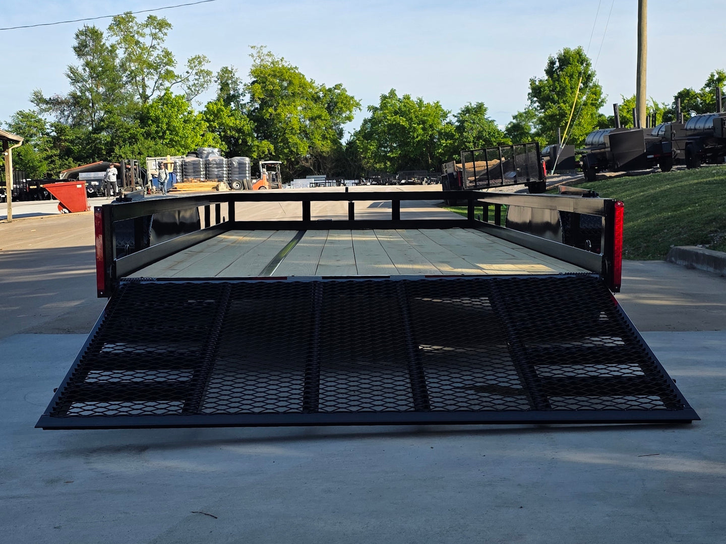 7' X 14' Straight Deck Heavy Duty Utility Trailer (2) 5,200lb Axles 10K GVWR Down back side picture 