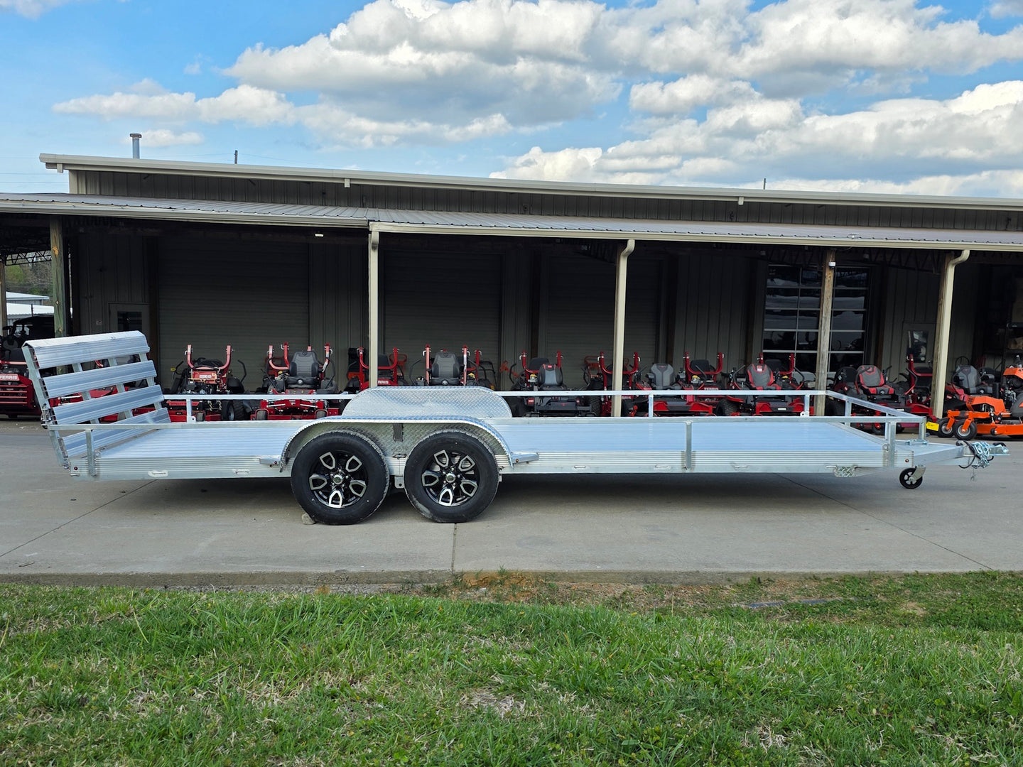7' x 20' Aluminum Tandem Axle Utility Trailer Left side picture 