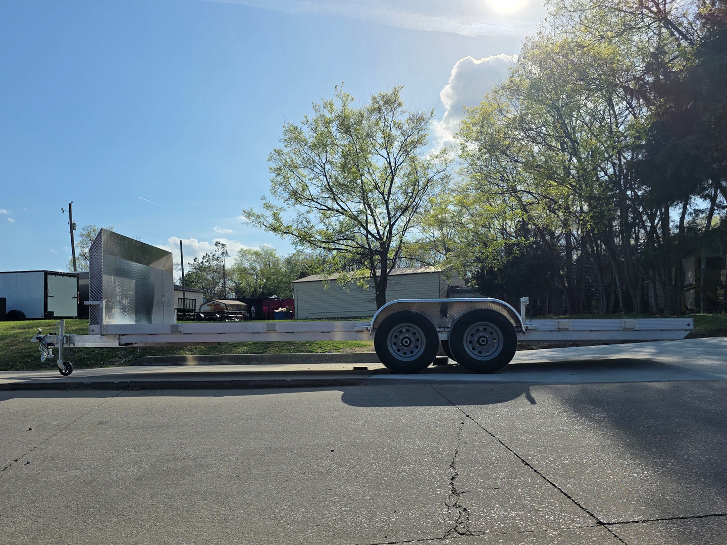7' x 22' Carhauler (2) 5,200lbs axles Right side picture 
