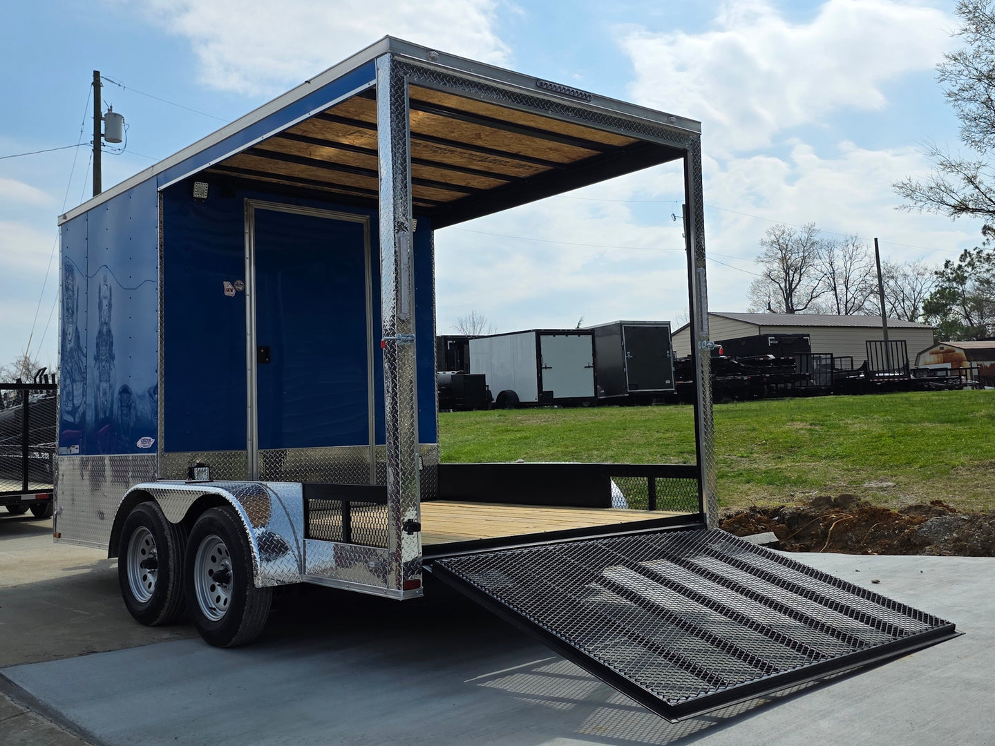 7x14 Enclosed Hybrid 2-3500lb axles Open left angle picture 